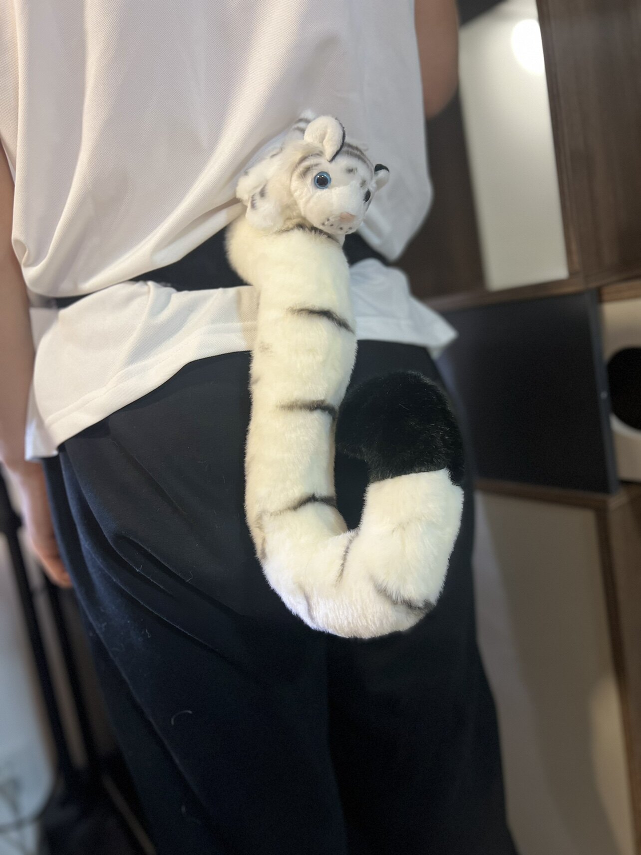 爆款仿真老虎尾巴爪子动物园纪念品礼品老虎公仔毛绒