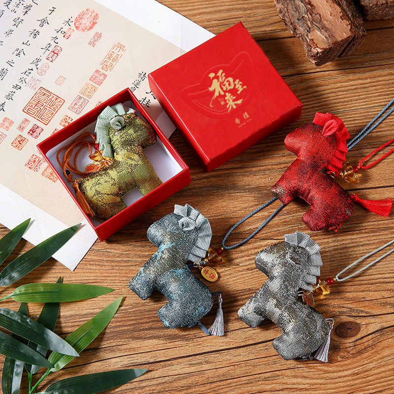 新年小马香囊锦缎马年香包挂件可替换香料仿宋锦中式香包伴手礼,居家日用,香包/香囊,淘宝优惠券,粉丝福利购,淘宝优惠卷