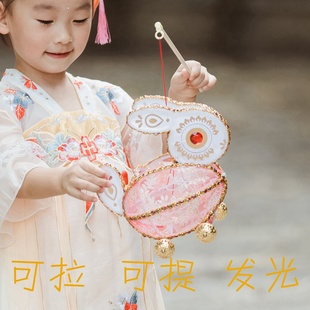 手工手提手拉两用拖拉兔灯发光滚动元宵花灯蕾丝布艺兔子电子灯笼