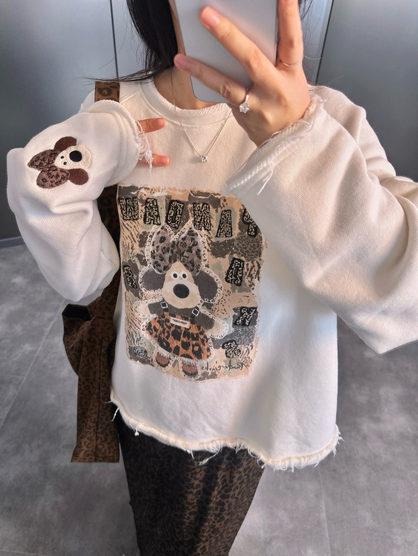 秋冬加厚毛圈卫衣Pandawarks熊猫纸袋家纯棉韩系散口卷边长袖上衣,女装/女士精品,卫衣/绒衫,淘宝优惠券,粉丝福利购,淘宝优惠卷