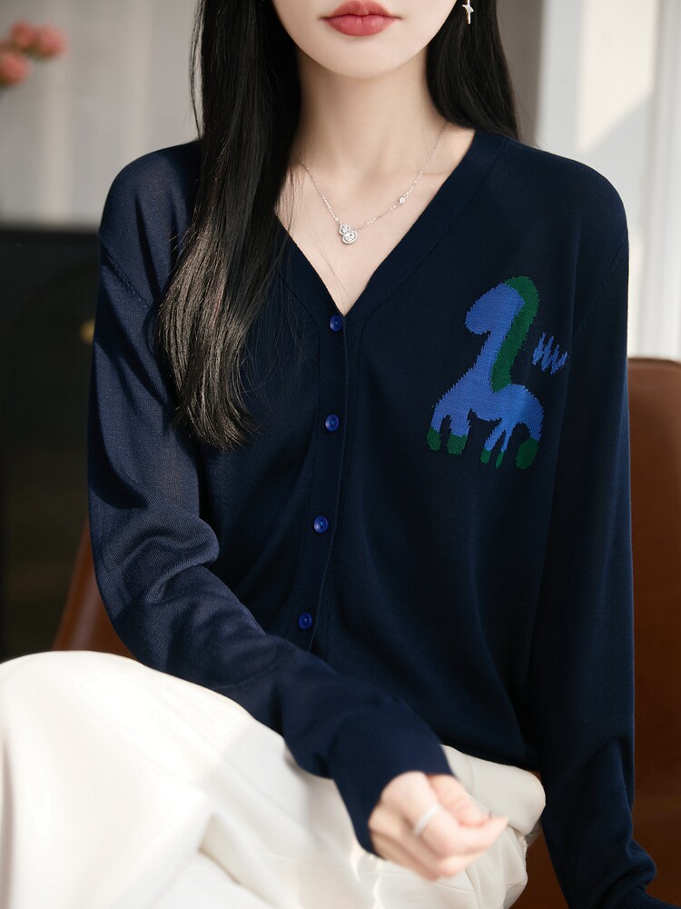 26夏春秋v领针织开衫女卡通马刺绣羊毛衫天丝上衣外套打底衫毛衣