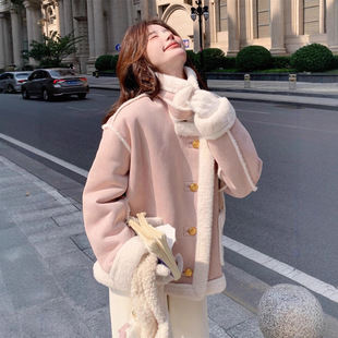 粉色羊羔绒外套女短款冬季皮毛一体2025新款小个子韩系加厚棉衣潮