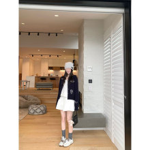 YUYUREAL趣味环游记学院风宽松圆领针织衫女秋季短款刺绣羊毛开衫