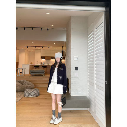 YUYUREAL趣味环游记学院风宽松圆领针织衫女秋季短款刺绣羊毛开衫