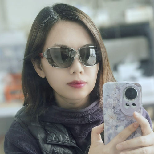 个性意大利潮流品牌 MISS SIXTY复古迪斯科现代街头感男女超酷