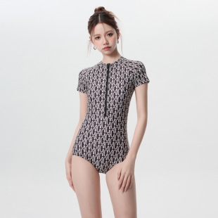 遮肚保守时尚 性感修身 印花连体泳衣女2023 风泳装 一件代发新款