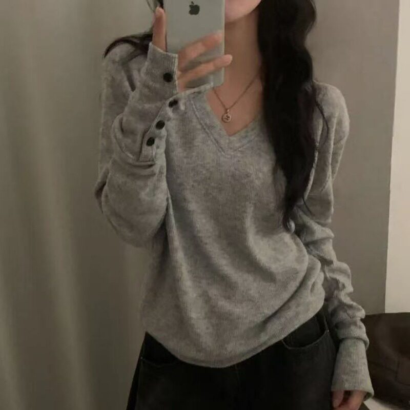 韩国V领长袖针织衫T恤女