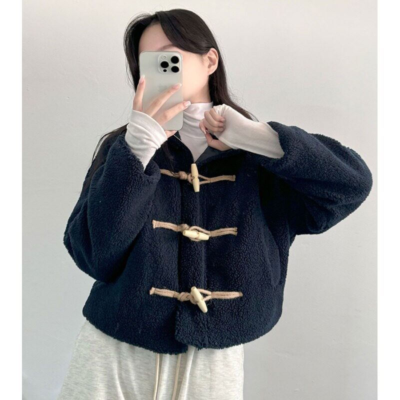 韩国牛角扣加厚羊羔毛大衣外套女