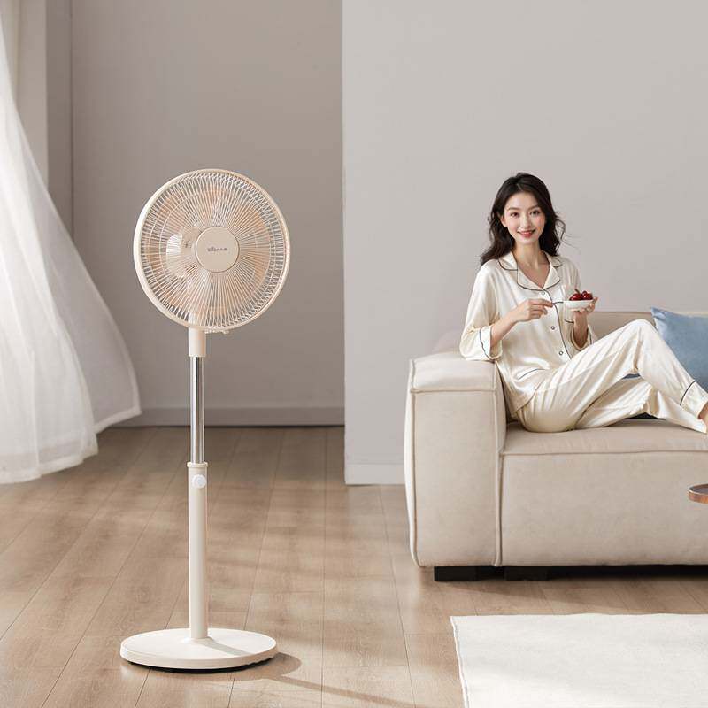 专柜正品小熊电风扇DFS-G50Z1落地扇远距大风量家用落地扇节能转