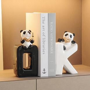 熊猫摆件小众轻奢高档客厅酒柜电视柜书房书架假书书立家居装饰品