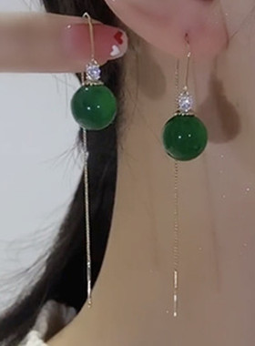 绿色猫眼石耳线2022年新款潮网红爆款独特设计高级感轻奢防丢耳饰