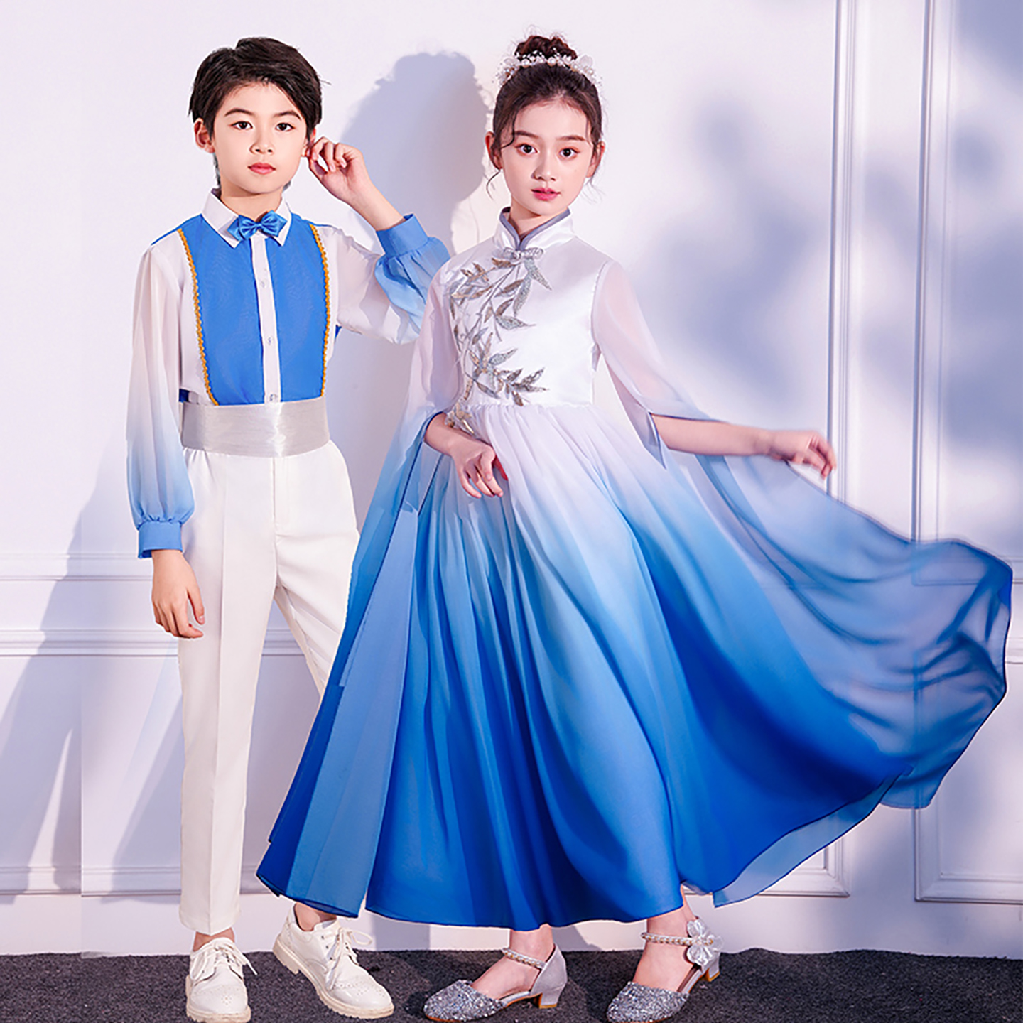 元旦儿童合唱比赛演出服