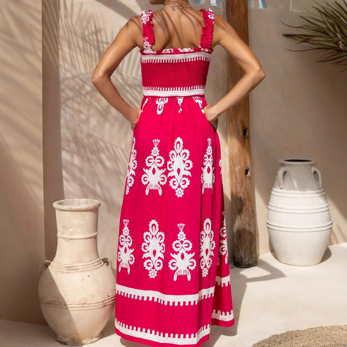 2026 women clothes现货25欧美新款女装热卖沙滩裙度假风印花吊带