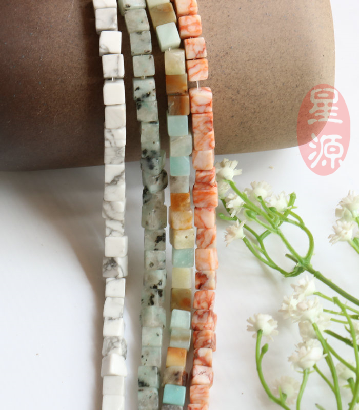 4*4/8*8mm天然红diy正方体白松石