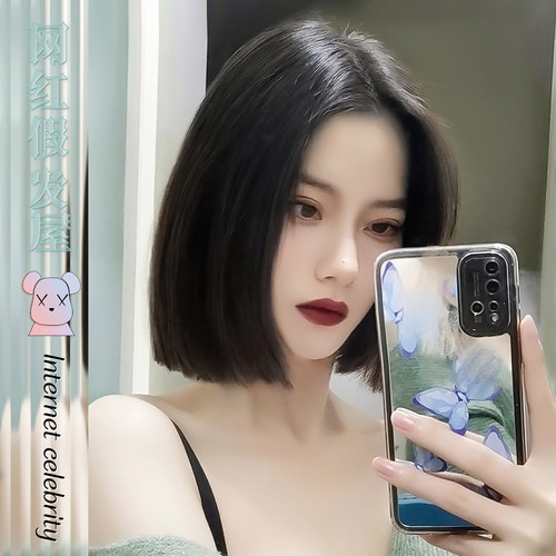 假发女短发中分甜酷系波波头造型