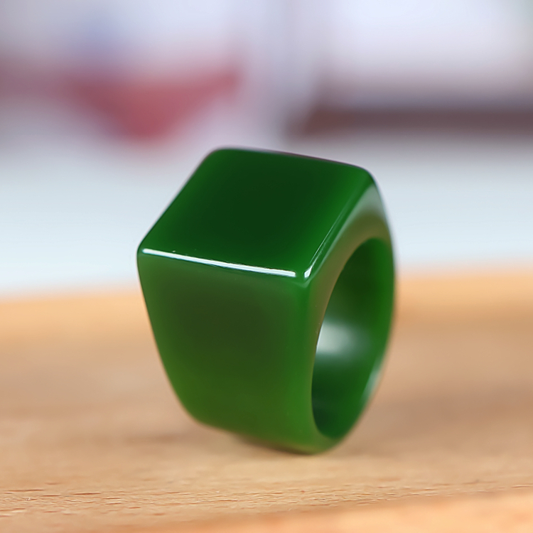 扳指玉戒指和田玉碧玉