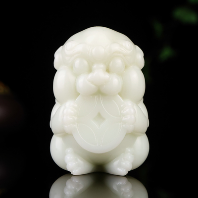 天然和田玉招财貔貅手把件抱钱貔貅玉石把玩件挂件茶宠新疆玉器