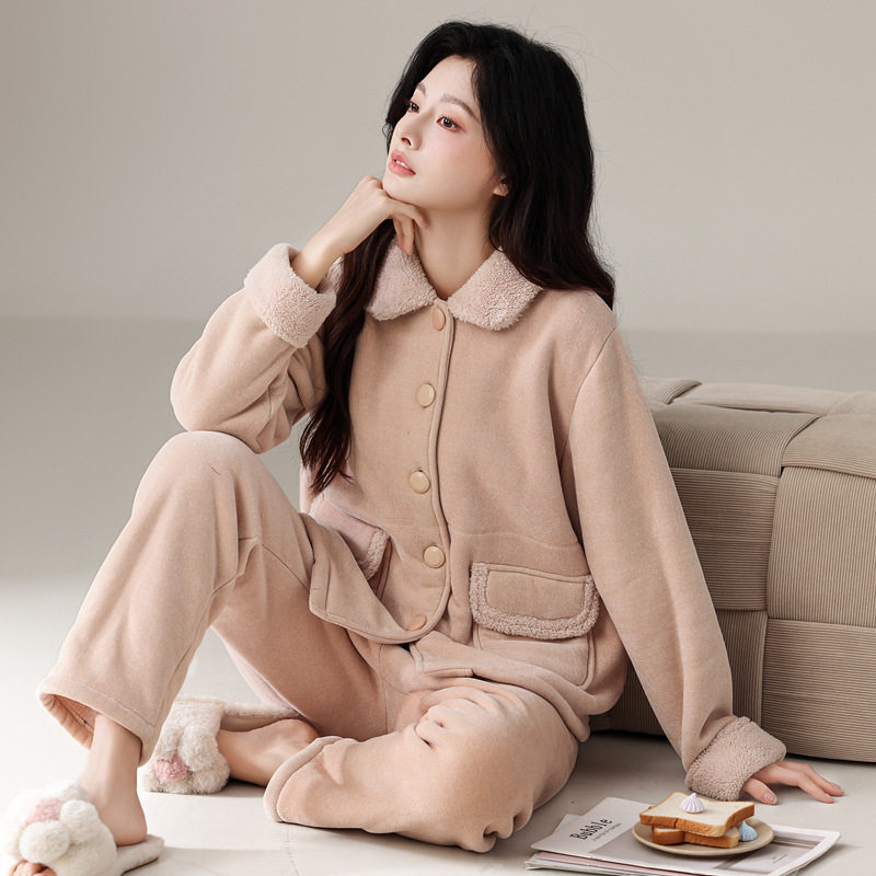 绮瑞女士冬季珊瑚绒家居服三层加厚复合绒睡衣女青年秋冬休闲套装