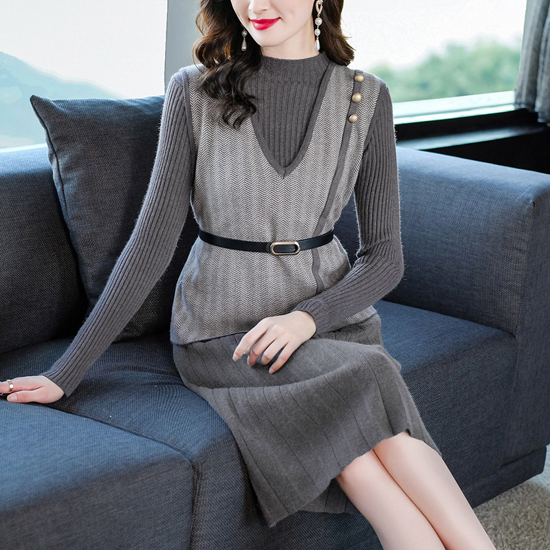 CAMILLA 니트 드레스 정장 여성 2022 가을 겨울 새로운 스타일 기질 주름 치마 레이스 업 허리 투피스 세트