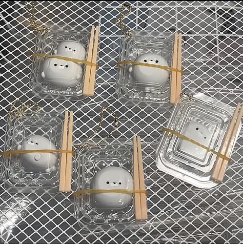 【手工】迷你海豹餐盒捏捏乐超软可爱小鼻噶食品级硅胶捏捏包挂款