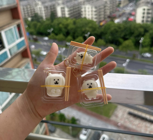 餐盒自嘲熊小鼻嘎捏捏乐食品级硅胶解压玩具泥感手工可爱礼物包挂