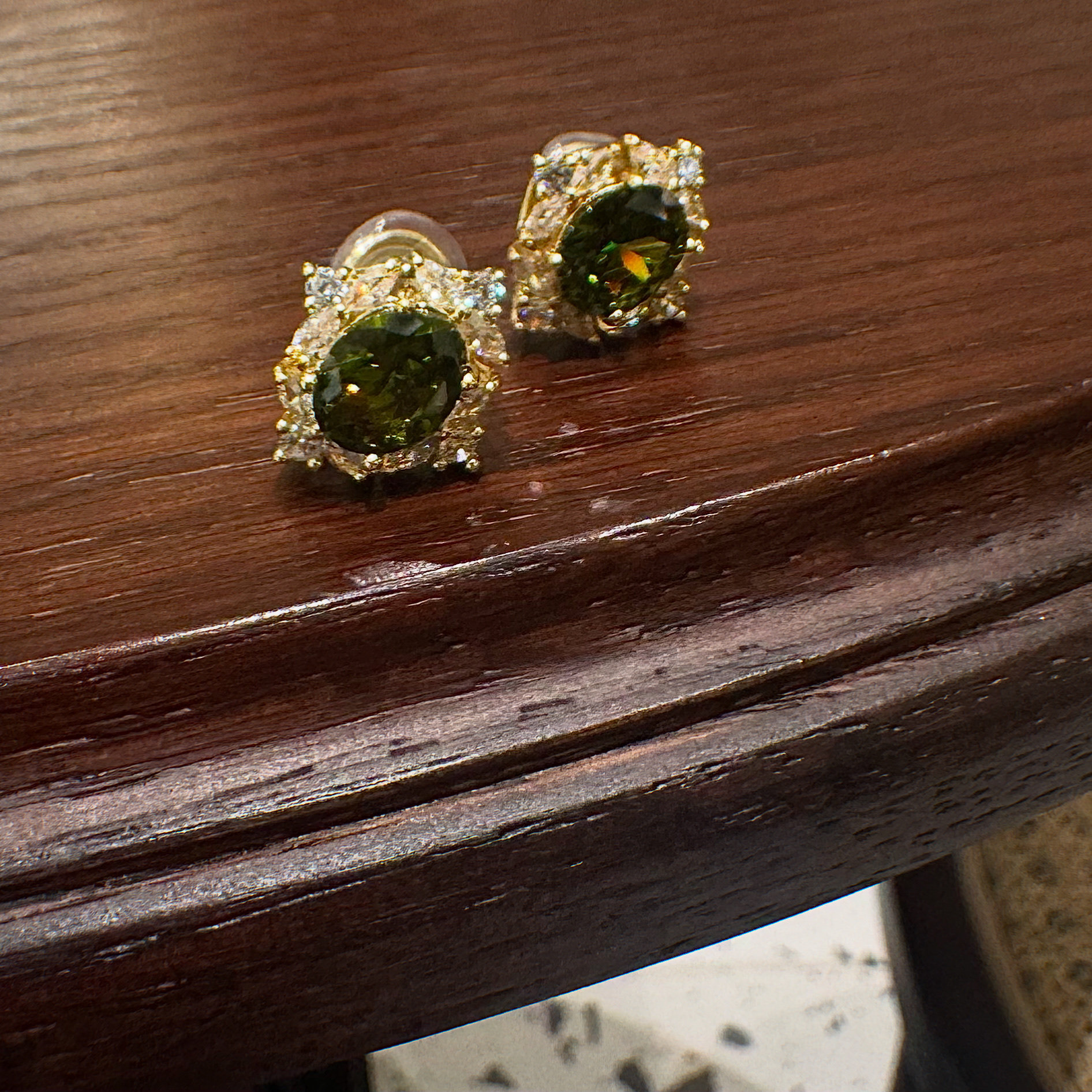 她走在美丽光彩里 踪黄打屁复古感氛围精致质感925耳钉蚊香盘耳夹,饰品/流行首饰/时尚饰品新,耳夹,淘宝优惠券,粉丝福利购,淘宝优惠卷