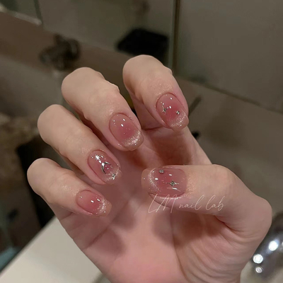 Jun广东穿戴式美甲纯欲腮红猫眼