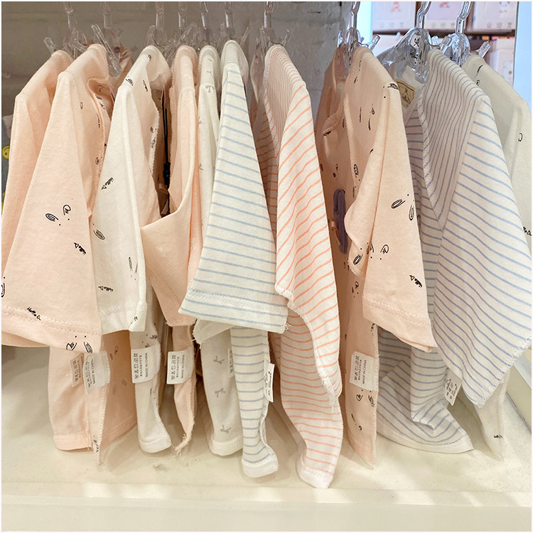 实体店品牌夏款新生儿胎衣0-3个月纯棉透气吐奶替换单上衣二件装