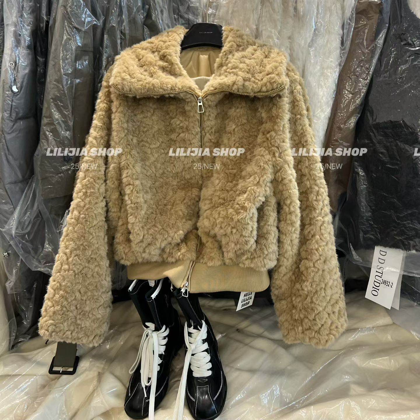 咖色摇粒绒外套女冬季2025新款