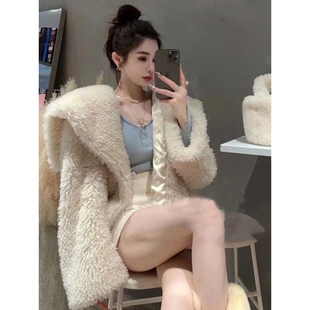大翻领羊羔毛外套女短款泰迪熊大衣时髦高级感毛绒外套