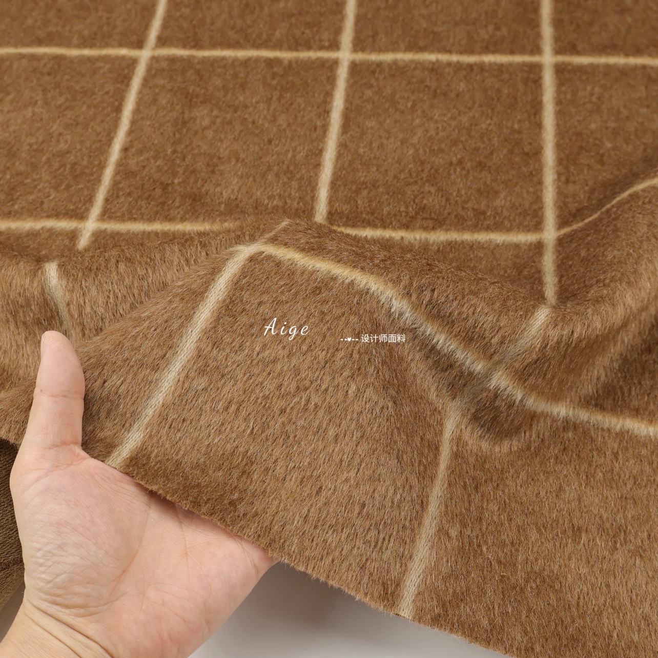 高档棕驼色格子苏丽羊驼毛阿尔巴卡单面长毛羊绒羊毛面料大衣布料