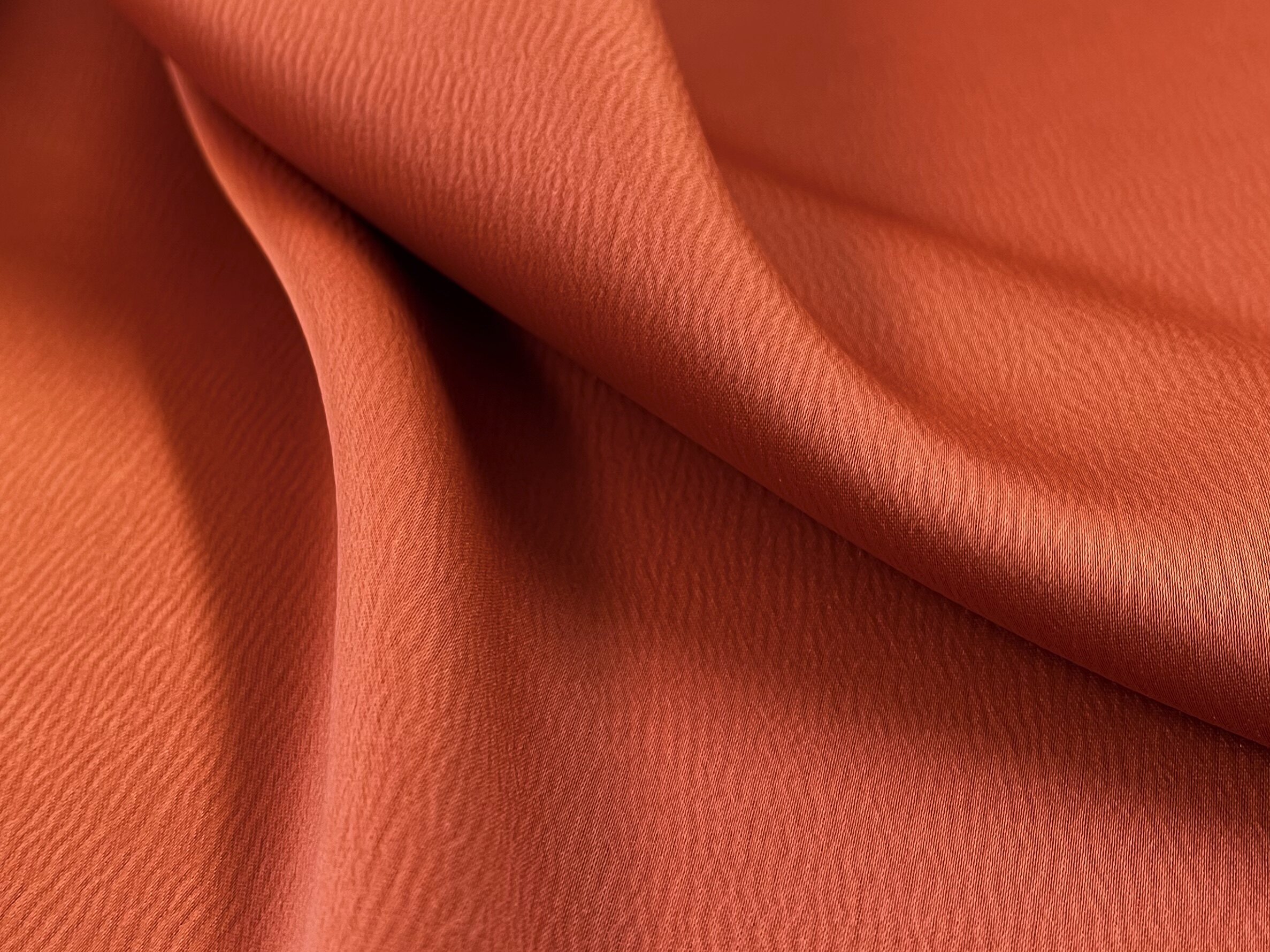 超奢华 焦糖色水波纹肌理垂感光泽礼服时装缎面料高级定制布料