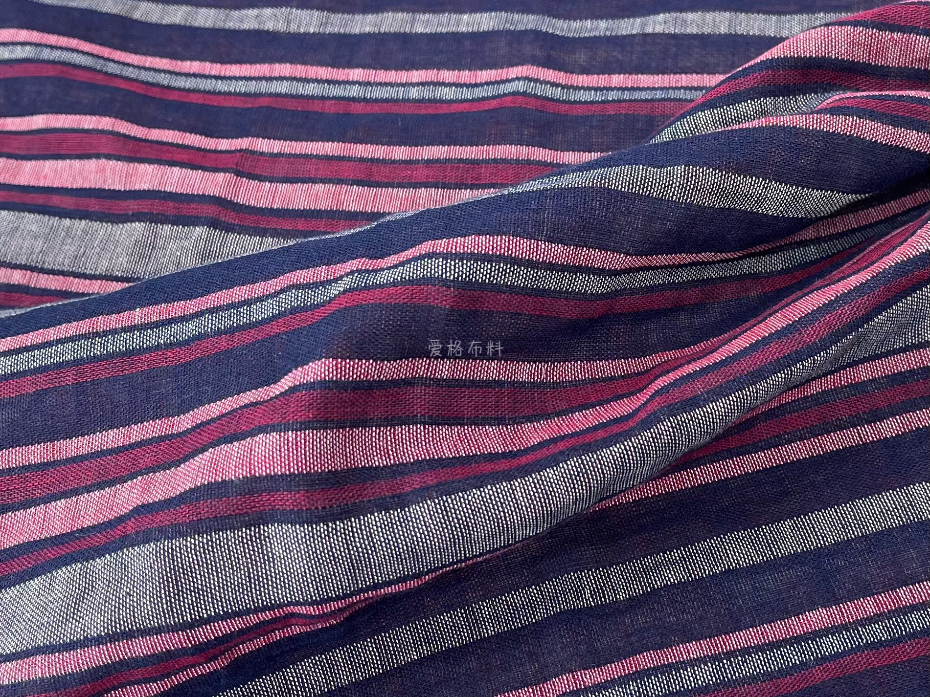 柔软亲肤 复古民族风藏青红撞色竖条纹棉麻布料春夏古装裙布料