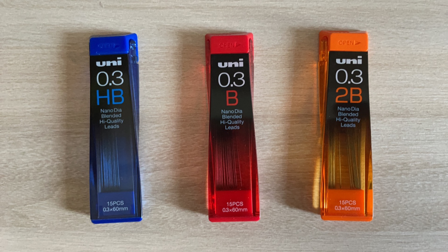 三菱纳米自动铅笔芯03超强硬度墨质细腻进口替芯手绘服装设计工具