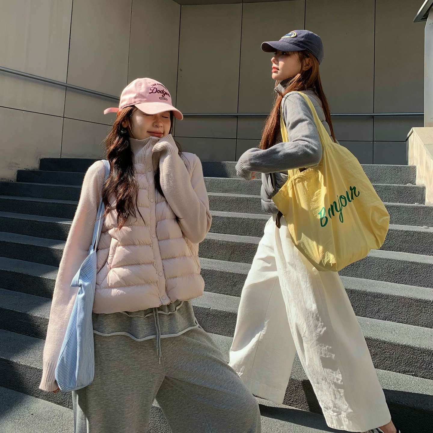 针织短款轻薄时尚保暖女棉衣