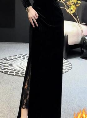 黑色加绒蕾丝拼接开叉半身裙女秋季设计感高腰显瘦金丝绒包臀长裙