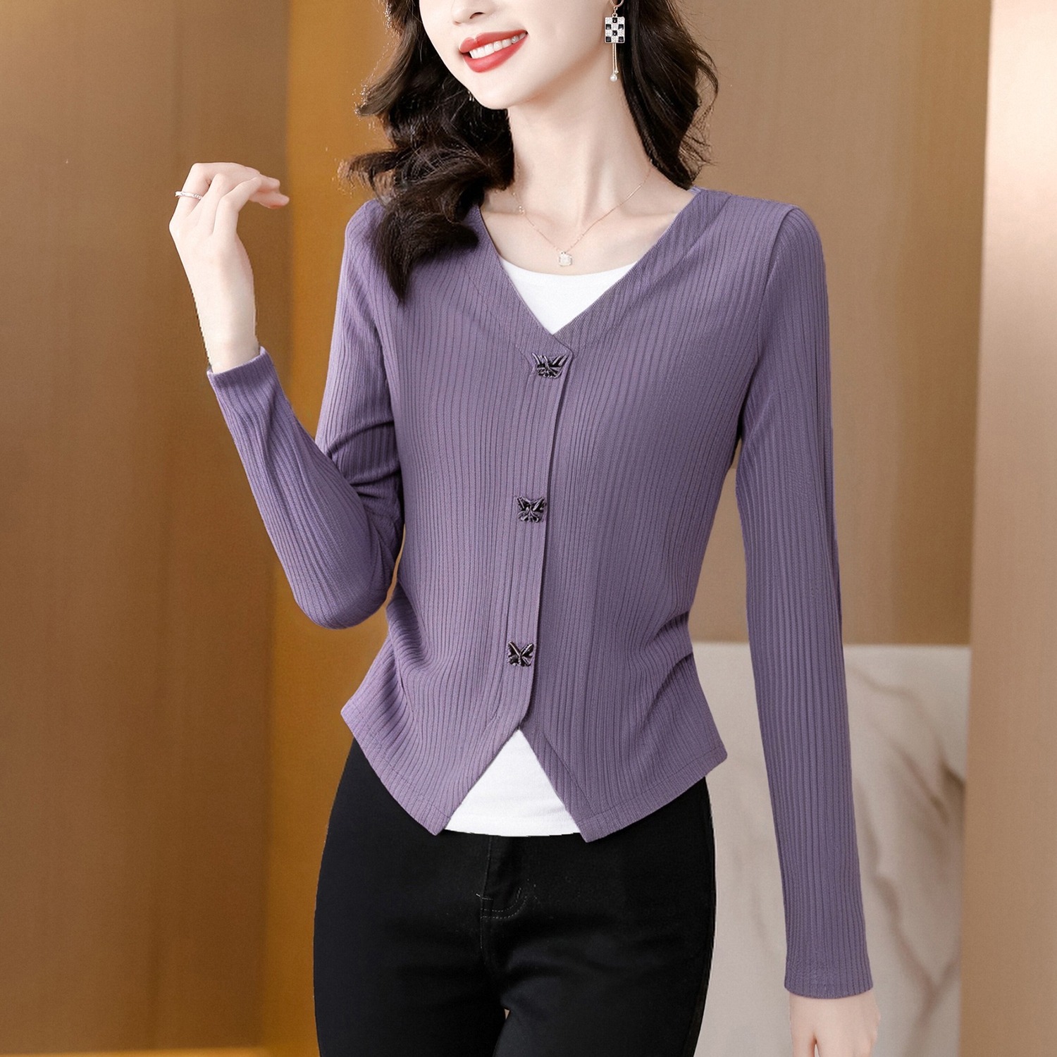 长袖V领假两件薄款秋款针织上衣