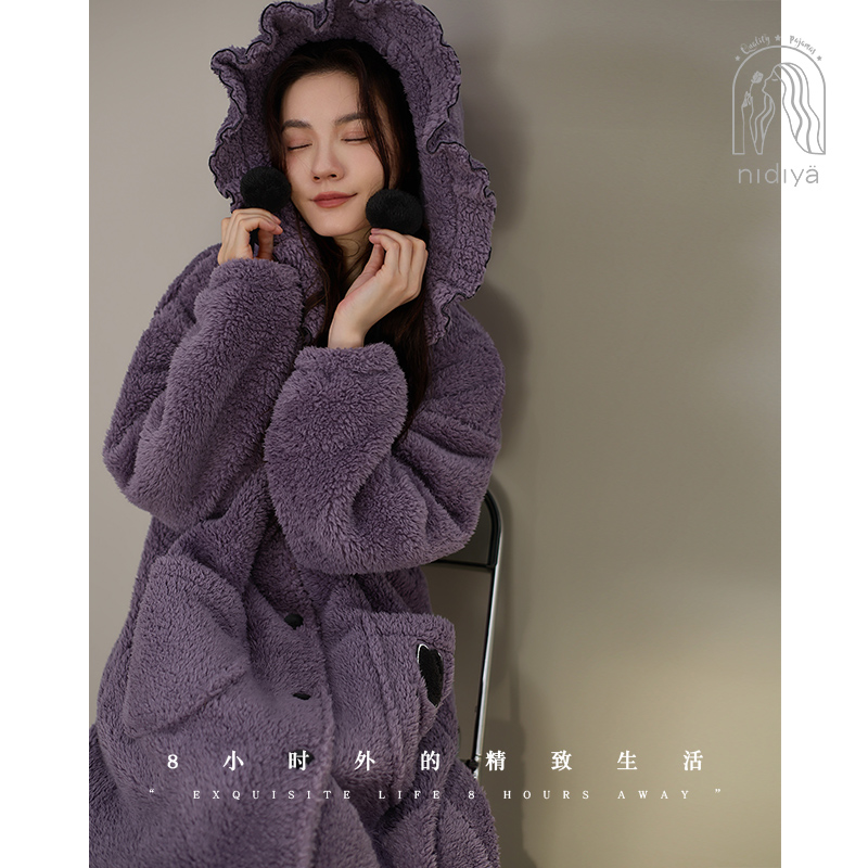 冬季珊瑚绒加大连帽中长袍家居服