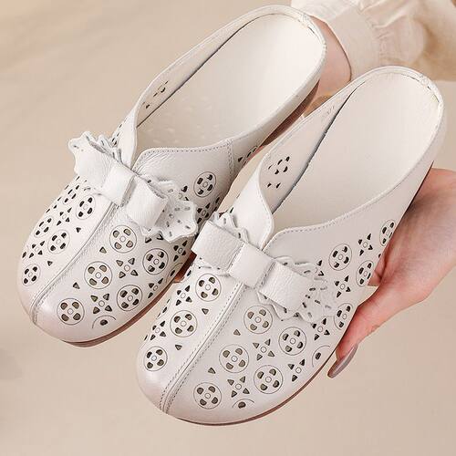 真皮软底妈妈鞋平底舒适中老年人凉拖鞋镂空透气洞洞鞋女大码4243