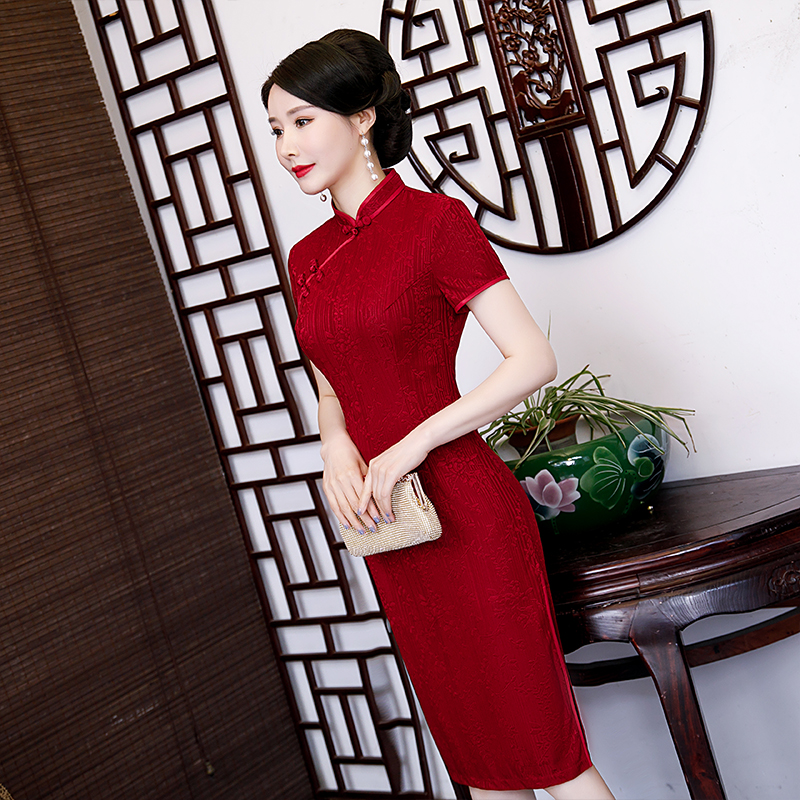 高考送考专属旗袍适合胖女生的妈妈穿的新款2025爆款绿色平时可穿