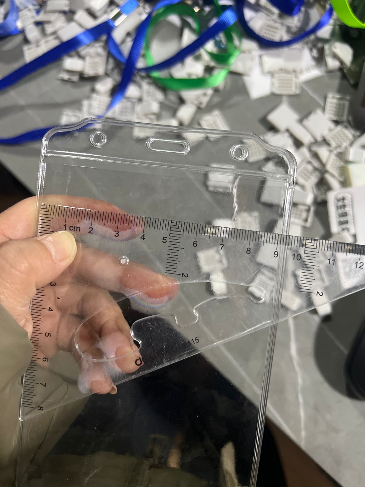 B7透明卡套证件套工作证套软胶套胸卡厂牌吊牌竖式展会证学生员工