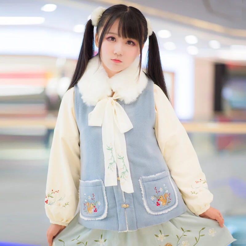 松松冬季加絨漢元素棉襖中式民族松鼠刺繡加厚棉服交領比甲套裝