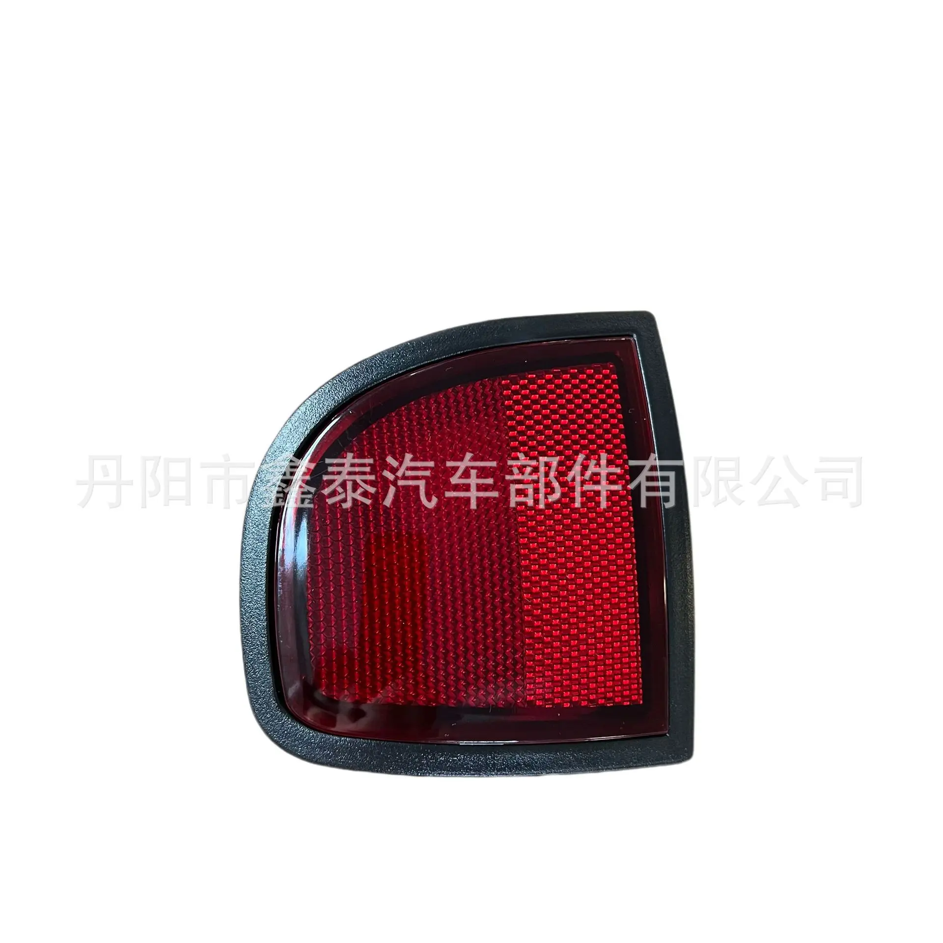 适用于三菱05款L200TRITON后杠灯