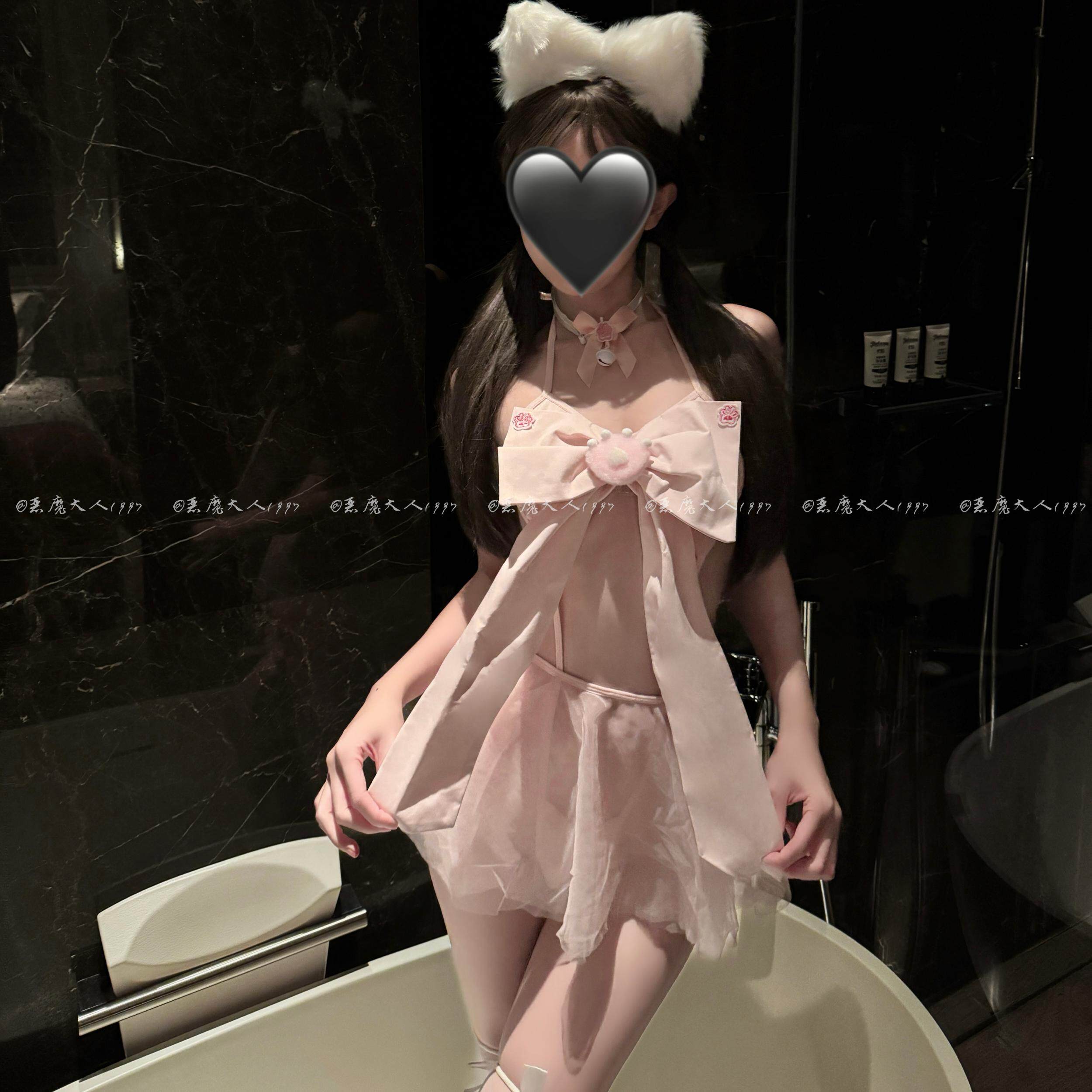 恶魔大人粉色蝴蝶结连体衣网纱V领性感可爱猫咪透视短裙情趣套装