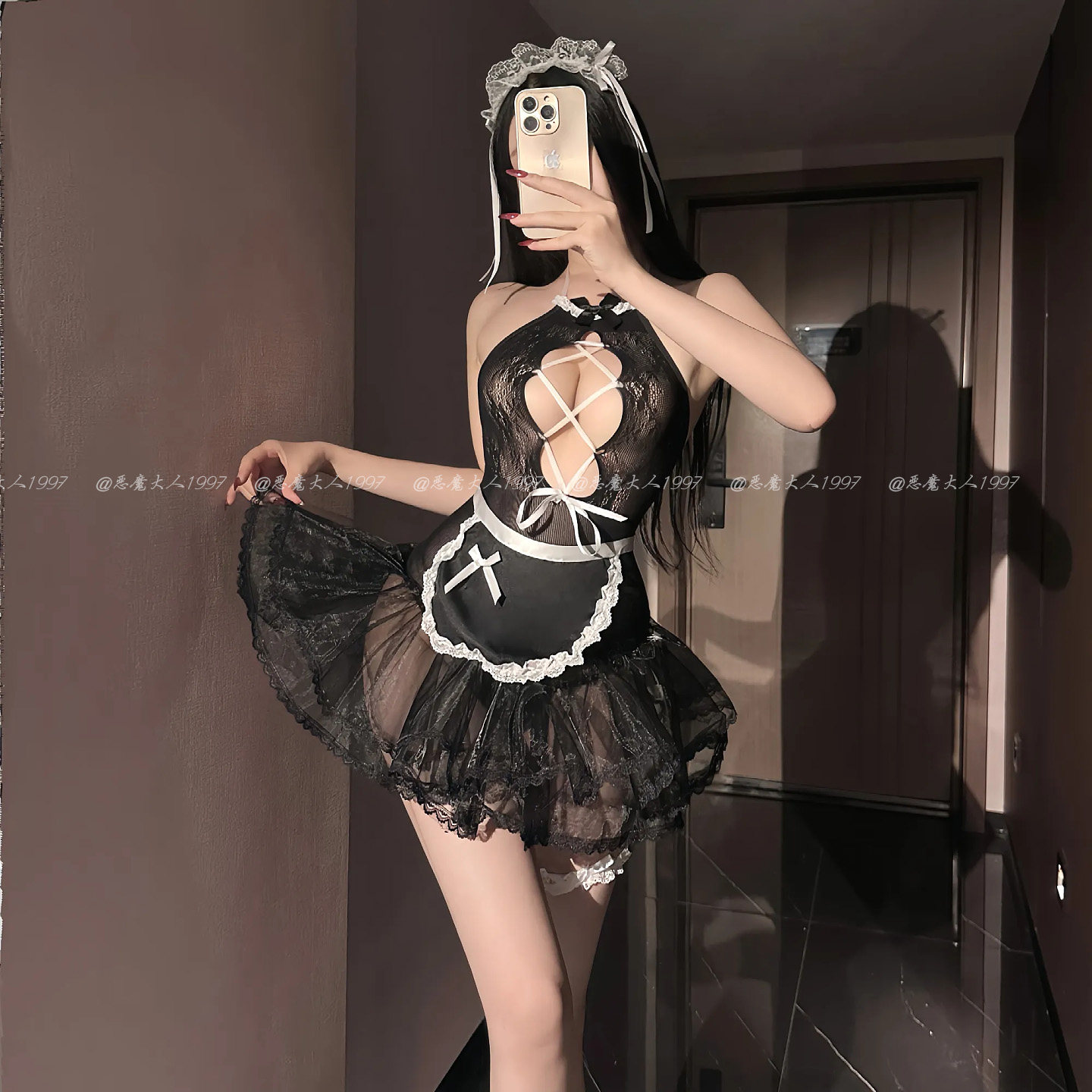 恶魔大人情趣甜美粉色女佣角色扮演性感挂脖镂空连体网衣制服内衣