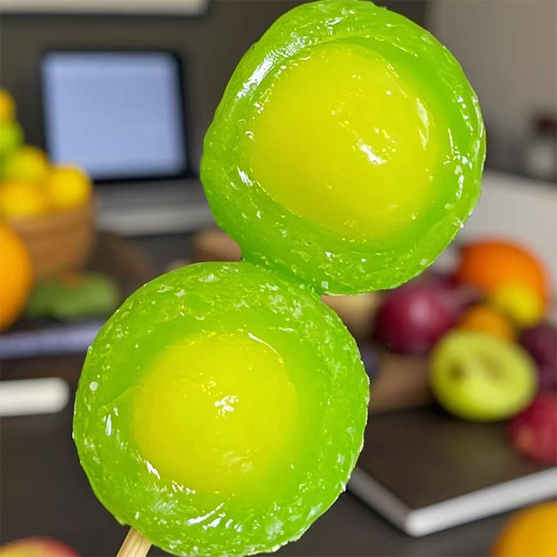 拯救不开心..水果剥皮软糖青柠白桃网红休闲糖果零食果汁QQ橡皮糖