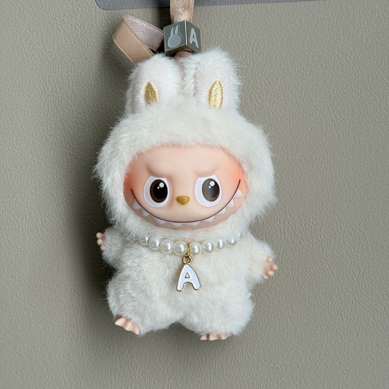 mini版拉布布4四代盲盒迷你Labubu挂件26个字母珍珠项链配件娃衣