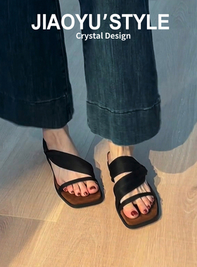 真皮~骄屿法式复古坡跟两穿露趾凉鞋女新款一字带方头露趾凉拖鞋