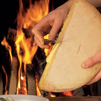 法国进口板烧奶酪raclette烤芝士 整轮火锅拉克莱干酪 法国烤芝士