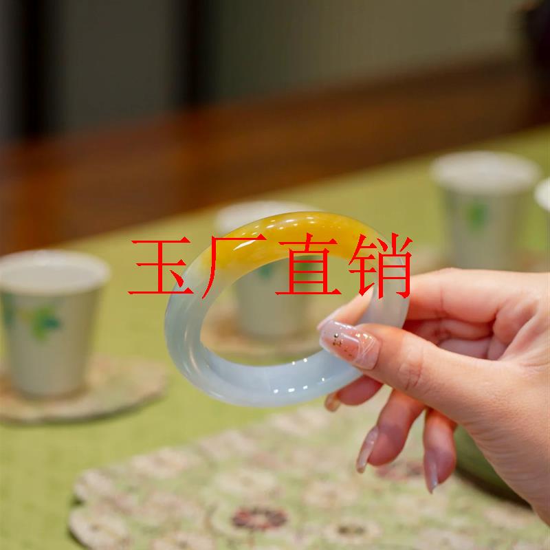 翡翠色手镯飘绿缅甸黄龙玉冰糯种春三彩老坑玉半山半水鸡油黄处理